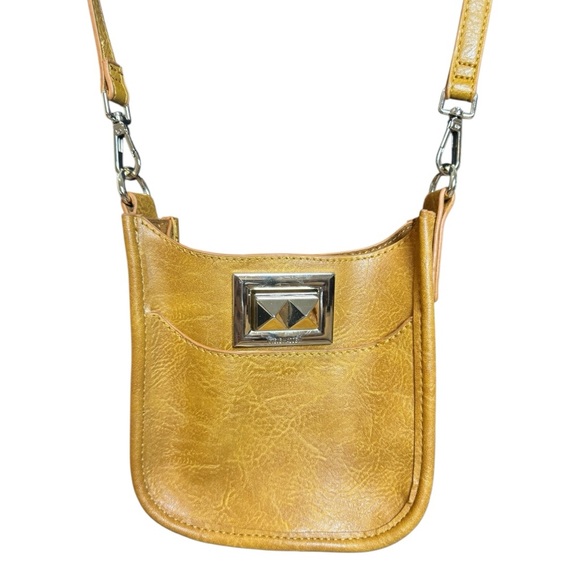 Yellow Leather Crossbody Bag - Picture 2 of 15